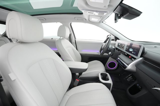 2023 Hyundai IONIQ 5 — photo 18 of 30