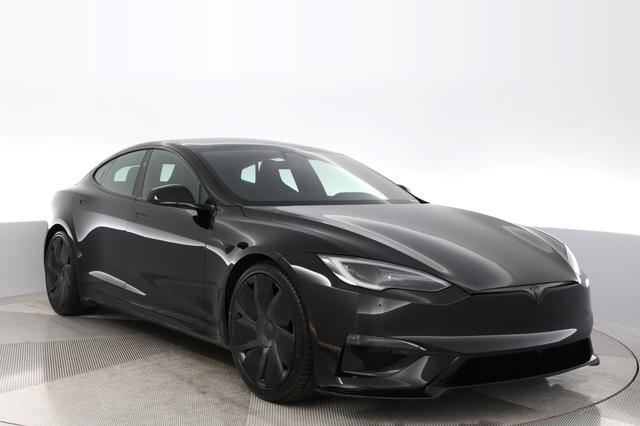 2026 Tesla Model S — photo 9 of 25