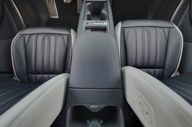 2024 Kia EV9 — photo 22 of 24