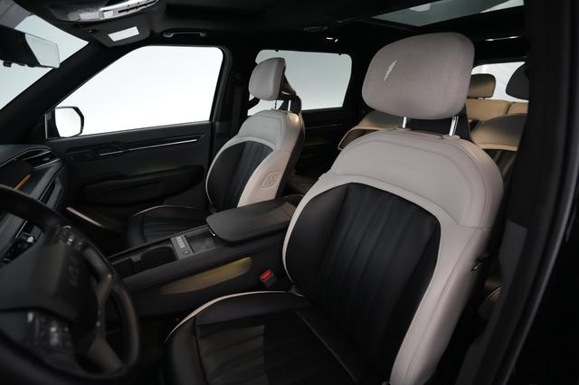 2024 Kia EV9 — photo 3 of 24