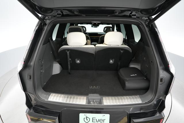 2024 Kia EV9 — photo 6 of 24
