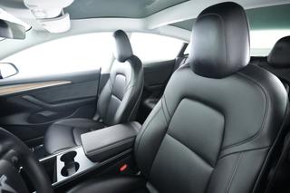 2022 Tesla Model 3 — photo 3 of 26