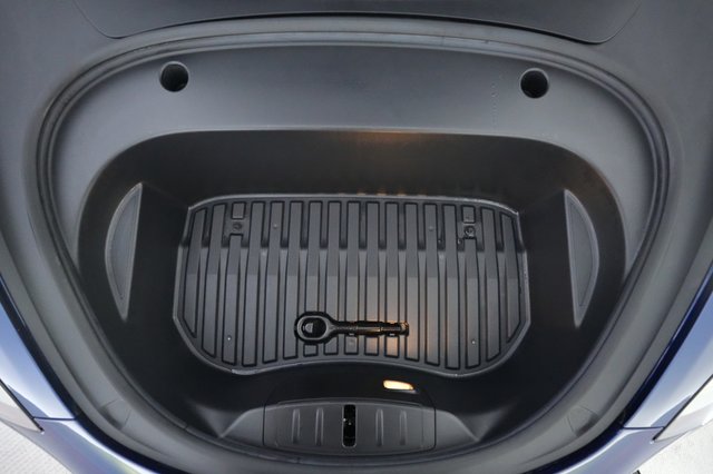 2022 Tesla Model 3 — photo 23 of 26