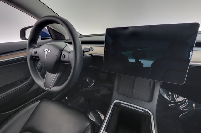 2022 Tesla Model 3 — photo 20 of 26
