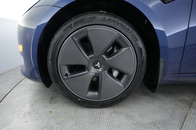 2022 Tesla Model 3 — photo 15 of 26