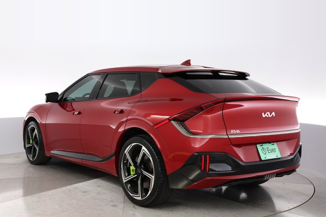 2023 Kia EV6 — photo 11 of 22