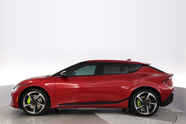 2023 Kia EV6 — photo 12 of 22