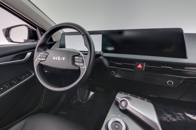 2024 Kia EV6 — photo 20 of 26