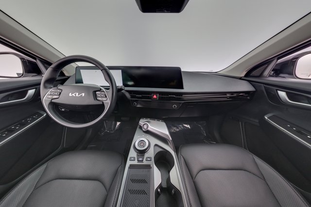 2024 Kia EV6 — photo 21 of 26