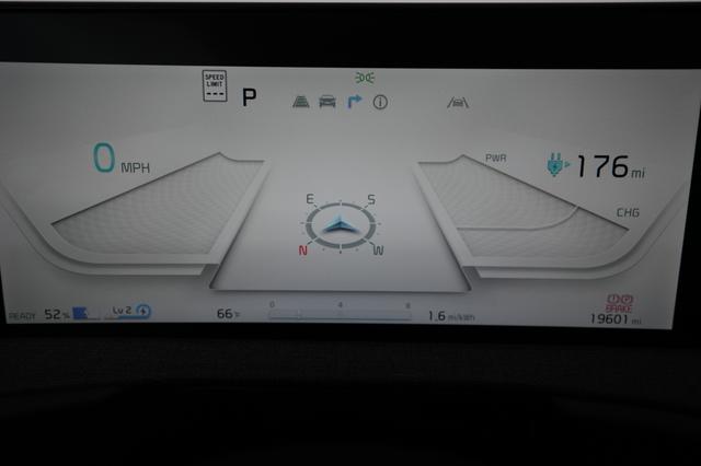 2024 Kia EV6 — photo 5 of 26