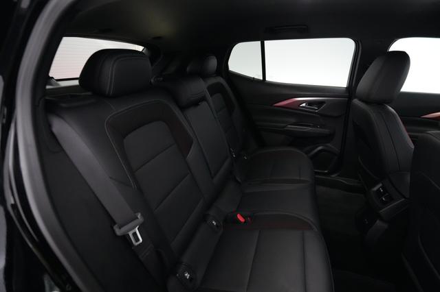 2024 Chevrolet Equinox EV — photo 4 of 21