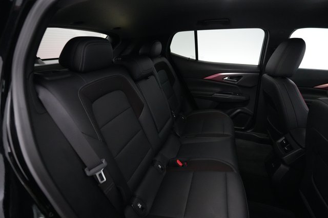 2024 Chevrolet Equinox EV — photo 4 of 21