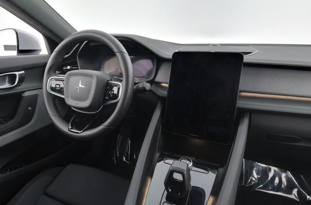 2021 Polestar 2 — photo 3 of 34