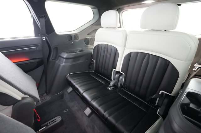2024 Kia EV9 — photo 21 of 26