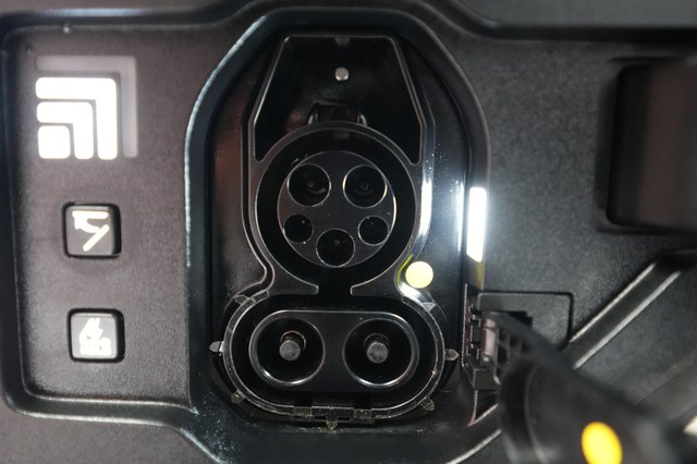 2024 Kia EV9 — photo 8 of 26