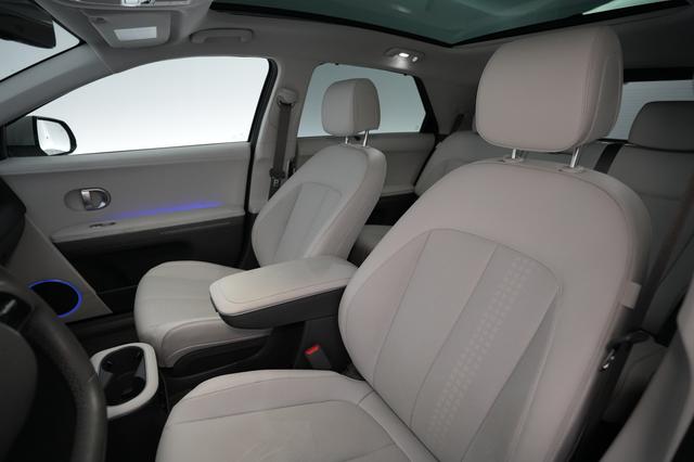 2024 Hyundai IONIQ 5 — photo 3 of 24