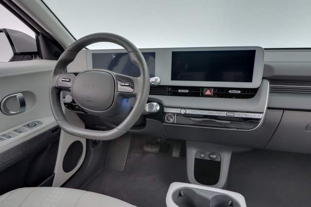 2024 Hyundai IONIQ 5 — photo 20 of 24