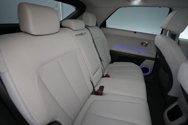 2024 Hyundai IONIQ 5 — photo 4 of 24