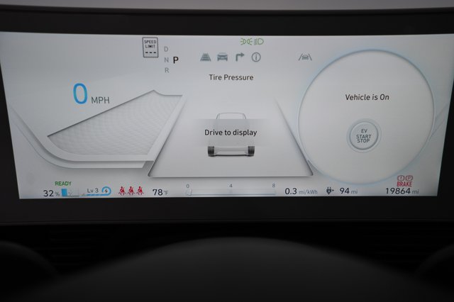 2024 Hyundai IONIQ 5 — photo 5 of 24