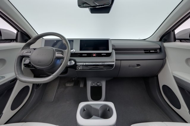2024 Hyundai IONIQ 5 — photo 21 of 24