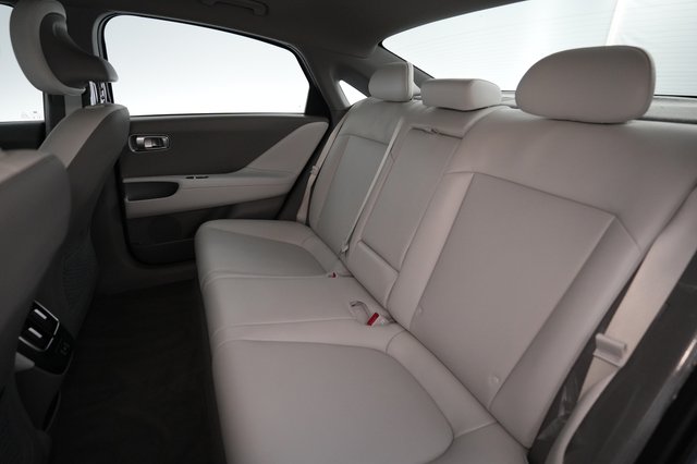 2024 Hyundai IONIQ 6 — photo 19 of 23