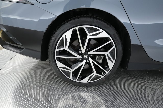 2024 Hyundai IONIQ 6 — photo 15 of 23