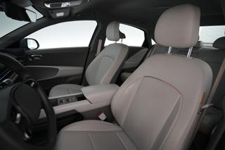 2024 Hyundai IONIQ 6 — photo 3 of 24
