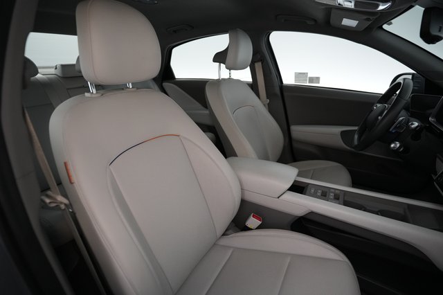 2024 Hyundai IONIQ 6 — photo 18 of 23