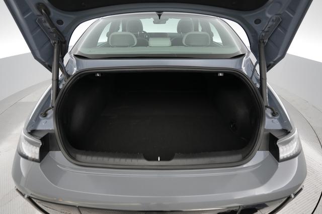 2024 Hyundai IONIQ 6 — photo 6 of 23