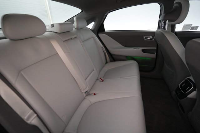 2024 Hyundai IONIQ 6 — photo 4 of 23