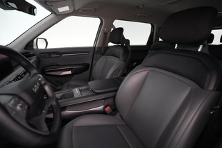 2024 Kia EV9 — photo 3 of 23