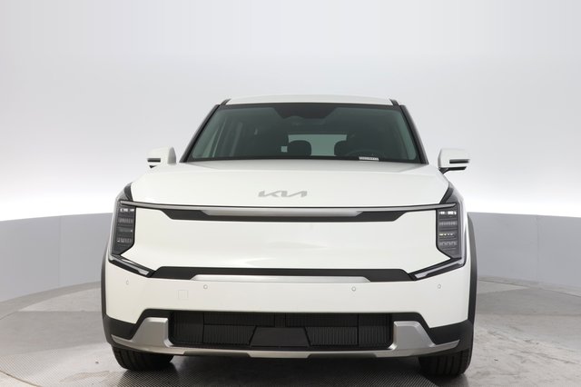 2024 Kia EV9 — photo 9 of 23