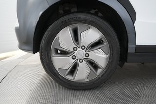 2021 Hyundai Kona Electric — photo 7 of 24