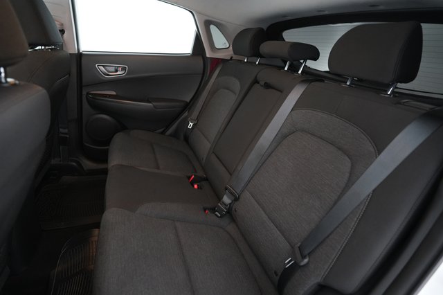 2021 Hyundai Kona Electric — photo 19 of 24