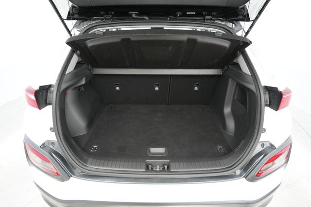 2021 Hyundai Kona Electric — photo 6 of 24