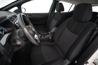 2025 Nissan LEAF — photo 3 of 22