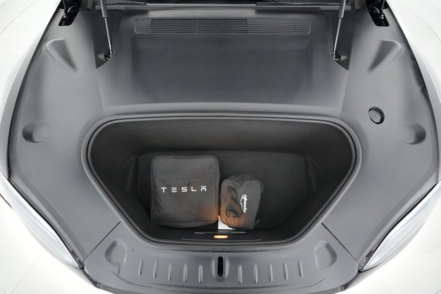 2023 Tesla Model S — photo 20 of 21