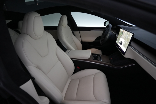 2023 Tesla Model S