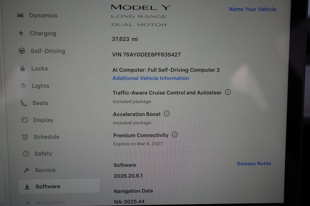 2023 Tesla Model Y — photo 5 of 21