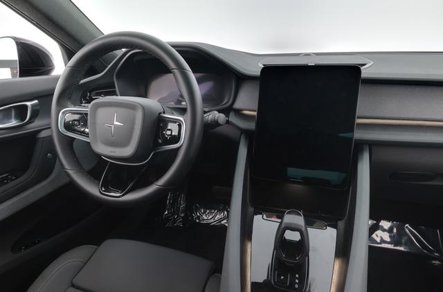2021 Polestar 2 — photo 3 of 30