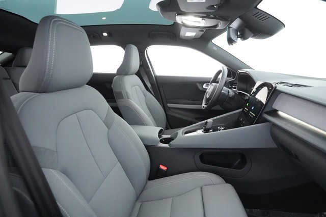 2021 Polestar 2 — photo 21 of 30