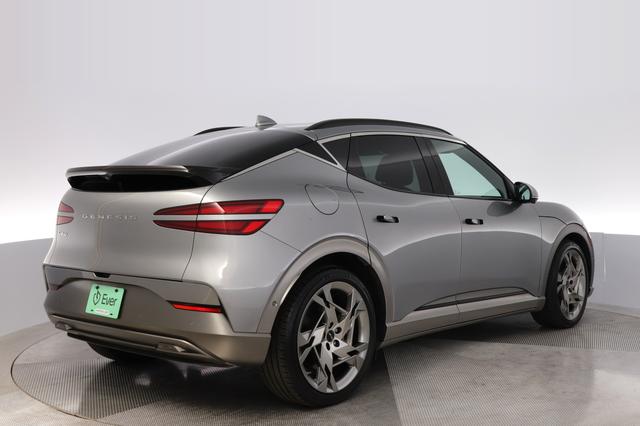 2023 Genesis GV60 — photo 2 of 26
