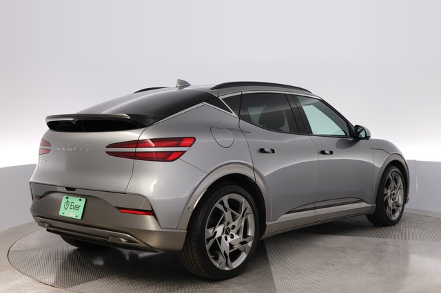 2023 Genesis GV60 — photo 2 of 26