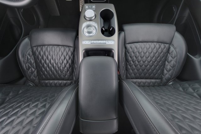 2023 Genesis GV60 — photo 22 of 26