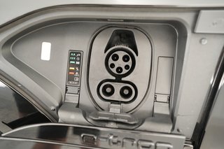 2024 Audi Q8 e-tron — photo 8 of 26