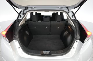 2024 Nissan LEAF — photo 6 of 25