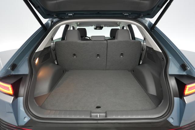 2024 Hyundai IONIQ 5 — photo 6 of 24