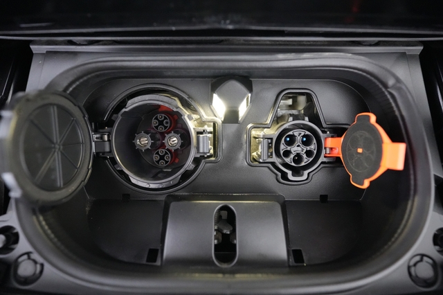 2025 Nissan LEAF