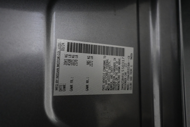 2025 Nissan LEAF