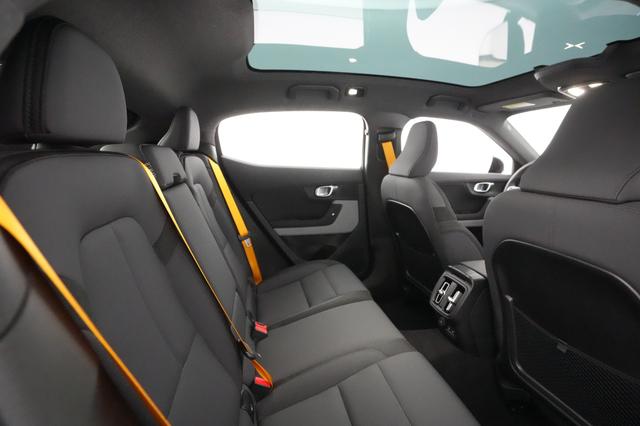 2024 Polestar 2 — photo 4 of 34